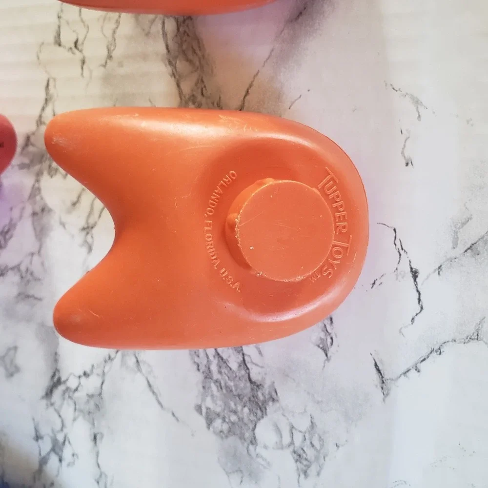 1966 Vintage Tupperware Toy ZOO-IT-YOURSELF Animal Extras.